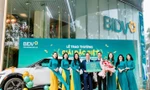 Giải đặc biệt ô tô 850 triệu thuộc chương trình 'Gửi tiết kiệm, tri ân xe điện' được BIDV trao tận tay khách hàng