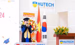 'Cụt yêu đời' Nguyễn Ngọc Nhứt và bài phát biểu xúc động tại lễ tốt nghiệp chương trình Việt - Hàn HUTECH