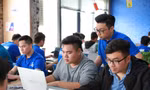 Khởi nghiệp thành công nhờ 'vẽ đường' cho hàng nghìn lập trình viên trái ngành