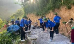 Hành trình 'xanh hóa' nẻo đường quê của những 'chiến sĩ' tình nguyện
