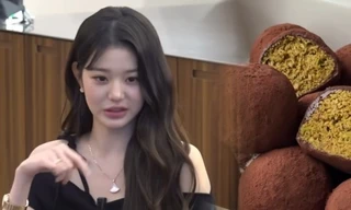 'Đắt hơn cả một bát mì': Danh tính chiếc bánh quy nhỏ bằng lòng bàn tay có giá khoảng hơn 200.000 đồng đang 'gây sốt'