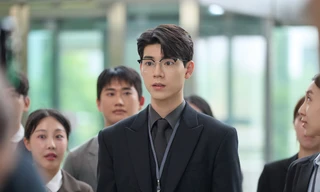 Bae Hyeon Seong gỡ mác 'tân binh nam thần' trở nên chuyên nghiệp trong dự án tháng Chín