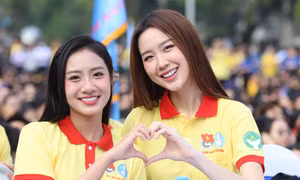 Hoa hậu Trúc Linh, Bảo Ngọc, Thanh Thủy rạng rỡ ra quân hoạt động tình nguyện đầu năm 