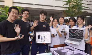 Bạn trẻ TPHCM sáng tạo, trải nghiệm khoa học tại ngày hội 'Tự hào là Học sinh 3 tốt'