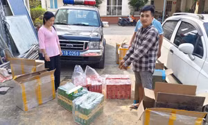 Khởi tố 21 đối tượng vận chuyển, buôn bán thuốc lá nhập lậu