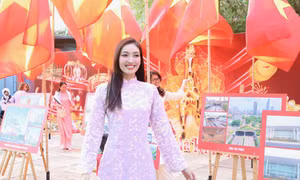 Dàn nghệ sĩ đổ bộ Lễ hội Tết