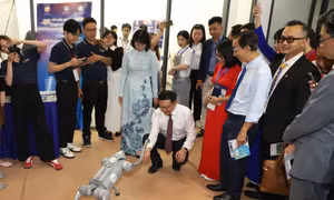 TPHCM vận hành tòa nhà được kỳ vọng thành trung tâm tụ hội nhân tài công nghệ của thế giới