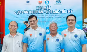 Anh Bùi Quang Huy họp mặt cựu cán bộ Đoàn - Hội các thời kỳ Trường Đại học Luật TPHCM