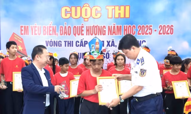 Lan tỏa tình yêu biển đảo trong thế hệ trẻ qua sân chơi 'Em yêu biển, đảo quê hương'