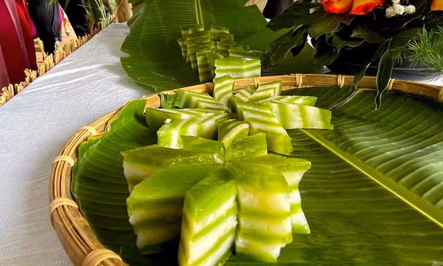 Hấp dẫn những món bánh truyền thống 