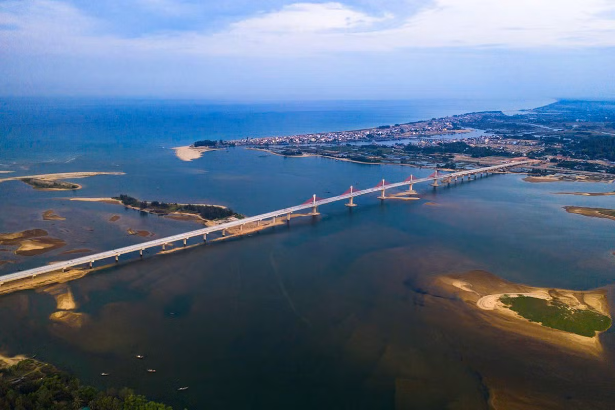 voi-nguon-luc-tich-luy-phong-phu-quang-ngai-muon-hien-thuc-hoa-muc-tieu-hai-con-so-mot-cach-ben-vung.jpg