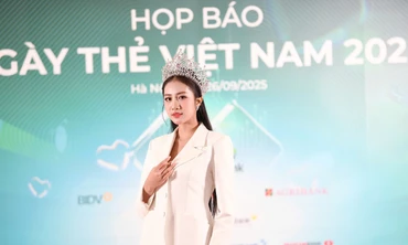 Khoảnh khắc Hoa hậu Việt Nam năm 2024 Hà Trúc Linh đảm nhiệm vai trò Đại sứ Ngày thẻ Việt Nam năm 2025