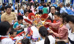 Gần 1 tỷ đồng mang Trung thu đến với con công nhân khó khăn ở Đà Nẵng