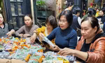 Gói hàng ngàn suất thuốc trong đêm kịp gửi người dân Gia Lai, Đắk Lắk