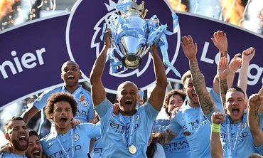 Niềm vui của các cầu thủ Man City.