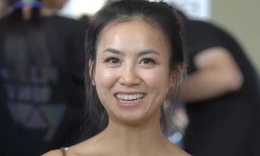 Thí sinh có hơn 40 người ở quê vào TP.HCM cổ vũ ở chung kết Hoa hậu Việt Nam