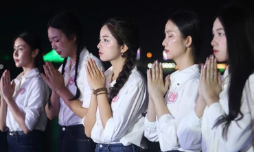 Thí sinh Hoa hậu Việt Nam lần đầu đến Quảng Trị, thăm các địa danh lịch sử