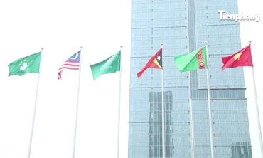 Xúc động quốc kỳ Việt Nam tung bay tại Lễ thượng cờ Asiad 19