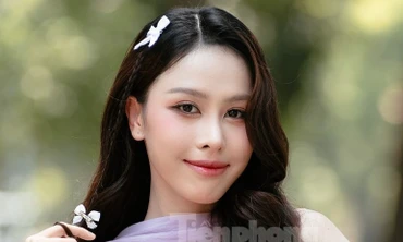 Á hậu Việt Nam Ngọc Hằng: 'Tôi mạo hiểm'