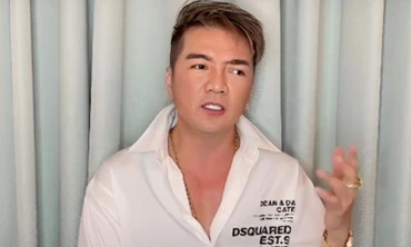 Đàm Vĩnh Hưng: 'Mấy ai livestream bán được 12.000 đơn hàng như tôi?'