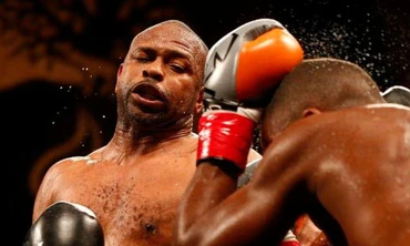 Mike Tyson sắp chạm trán đối thủ mạnh cỡ nào?