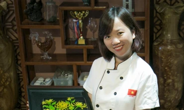 Thạc sĩ nông nghiệp bỏ việc làm bánh thạch 3D