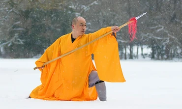 Võ tăng Thiếu Lâm Tự ngộ đạo bằng mũi giáo