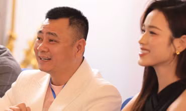 NSND Tự Long: 'Tôi thích thí sinh Hoa hậu Việt Nam cao đẹp, cười duyên dáng'