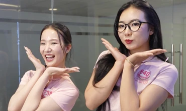 Hai cô gái Huế là bạn thân ở nhà chung Hoa hậu Việt Nam