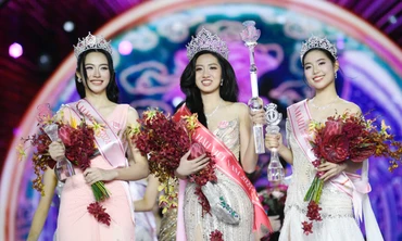 Top 3 Hoa hậu Việt Nam 2024 lần đầu giao lưu sau đăng quang tại Huế