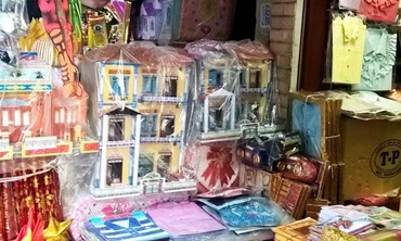 Làm sao bỏ tập tục đốt vàng mã mùa Vu Lan?