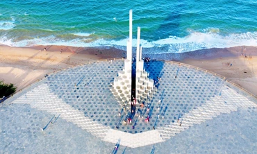 Tháp Nghinh Phong: Kỳ quan giữa đất trời Phú Yên, nơi quá khứ, hiện tại và tương lai hội tụ