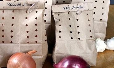 Trời nồm ẩm bỏ túi ngay những mẹo hay bảo quản thực phẩm