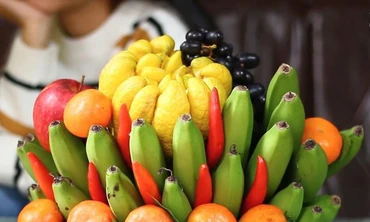 Cách bày mâm ngũ quả trên bàn thờ Tết chuẩn 'Phúc Quý Thọ Khang Ninh'