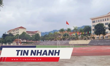 TIN NHANH: Sức khỏe của nữ sinh lớp 11 rơi từ tầng 5; Một phụ nữ Hà Nội mất tích