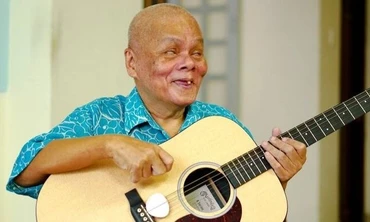 Tài năng ‘lướt trên dây đàn’ của nghệ sĩ Thanh Điền vừa qua đời