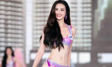 Màn trình diễn bikini của Top 10 Hoa hậu Thế giới Việt Nam 2023