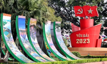 Nơi diễn ra Hội thảo 'Thúc đẩy chuyển đổi số khu vực Trung du và miền núi phía Bắc' đã sẵn sàng