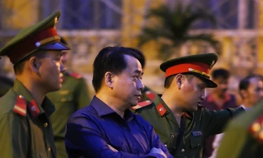 Tự bào chữa tại tòa, Vũ 'nhôm' tố cáo cán bộ điều tra vi phạm tố tụng