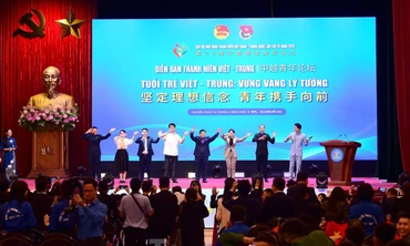 Toàn cảnh lễ khai mạc Gặp gỡ hữu nghị thanh niên Việt Nam - Trung Quốc lần thứ 24 