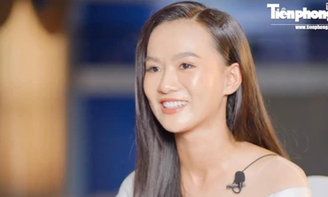 Thí sinh nhỏ tuổi nhất Hoa hậu Việt Nam: Học Luật Hình sự, nói tiếng Thái Lan trôi chảy