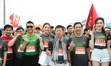 ‘Lần đầu trong lịch sử 37 năm, Hoa hậu Việt Nam đồng hành cùng Tiền Phong Marathon’