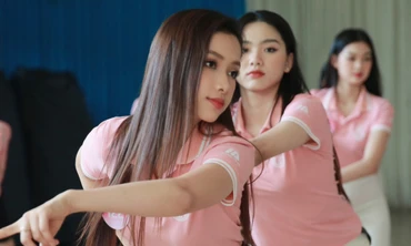 Thí sinh Hoa hậu Việt Nam IELTS 8.0, thành thạo tiếng Anh và Tây Ban Nha