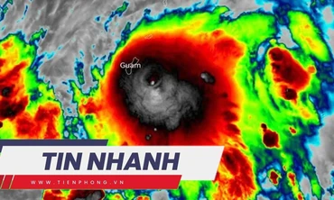 TIN NHANH: Nhiều quốc gia cảnh báo về siêu bão Bebinca sắp đổ bộ