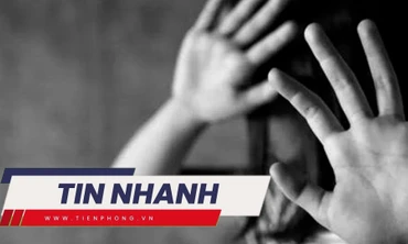 TIN NHANH: Bé gái thoát khỏi xâm hại nhờ đàn khỉ; Có thể thêm 5 cơn bão/áp thấp trên Biển Đông