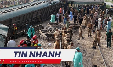 TIN NHANH: Kế hoạch của ông Hun Sen sau từ chức; Hiện trường tàu trật đường ray làm 30 người chết