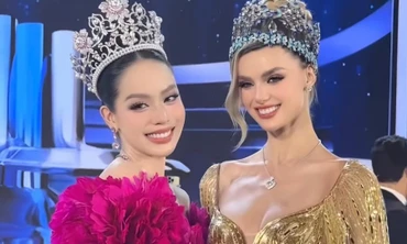 Hoa hậu Thanh Thủy đọ sắc bên đương kim Hoa hậu Thế giới 2024