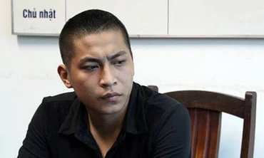 Người đàn ông bị tạm giữ do hành hung bác sĩ.