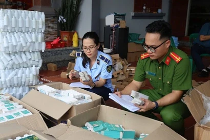 Thị trường mĩ phẩm sôi động, nguy cơ hàng giả gia tăng