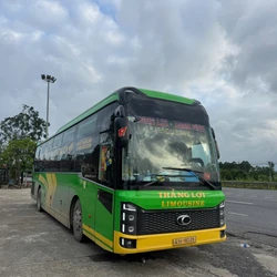 Phạt tài xế và chủ xe khách 25 chỗ chở 53 hành khách